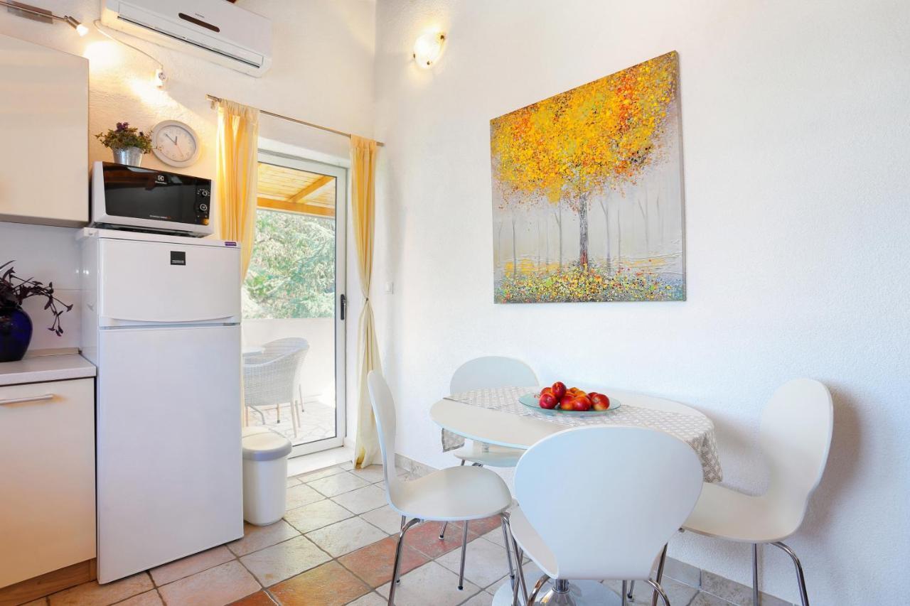 Apartment Okrug Donji 12502C Okrug Gornji Εξωτερικό φωτογραφία